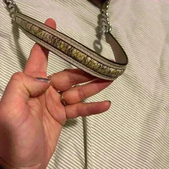 Simply vera wang  purse - Picture 3 of 5